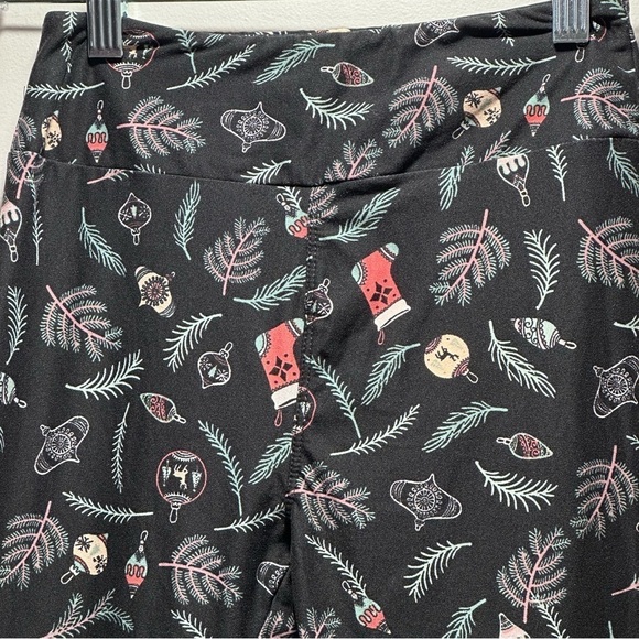 NEW LulaRoe OS Soft Leggings One Size  2-10 Small-Large Christmas Ornament Light - Picture 13 of 16